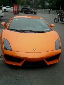蘭博基尼多少錢一輛，在售車系落地價在350-450萬之間